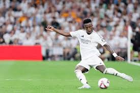 旺财28官方网站：欧冠本周最佳阵容：阿德耶米、拉菲尼亚、DV9、大马丁在列